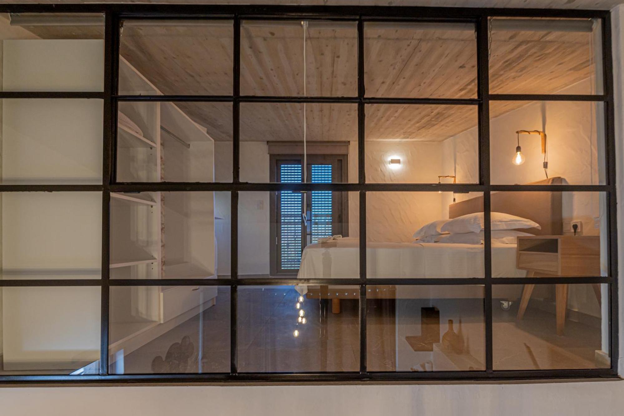 Irissa Suites Paralia Irion Zimmer foto